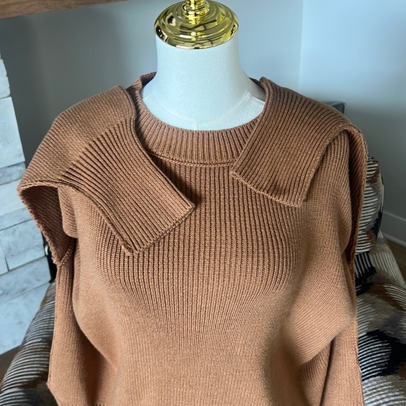 Daryl-Ann Denner Pink Lilly Oversized Sweater - Picture 3 of 8